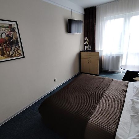 Koral Hotell Chłapowo Exteriör bild