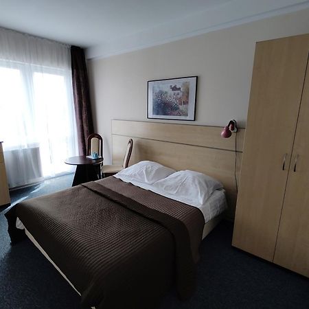 Koral Hotell Chłapowo Exteriör bild