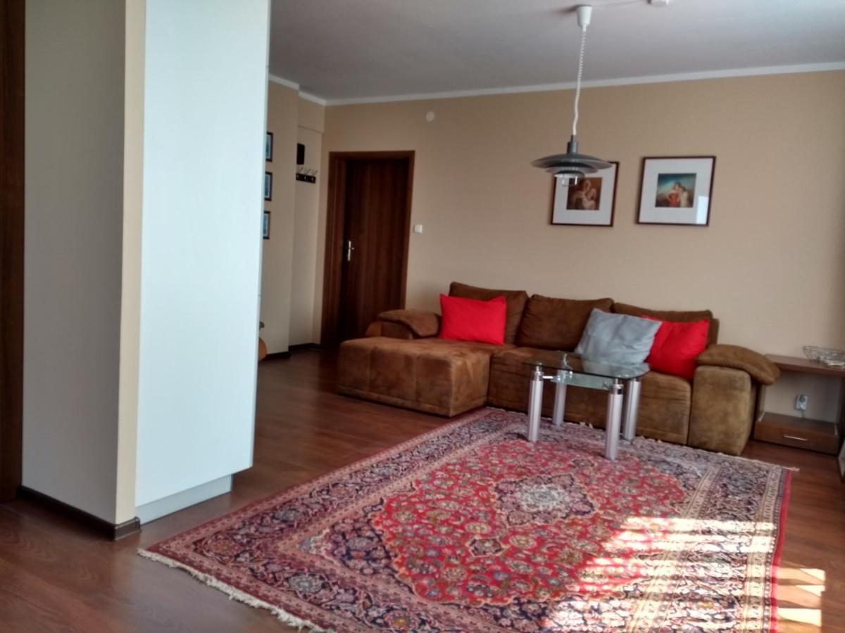 Koral Hotell Chłapowo Exteriör bild