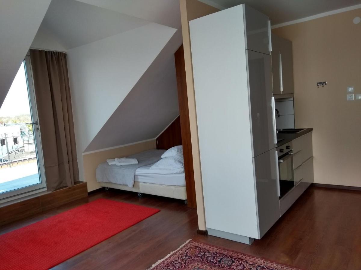 Koral Hotell Chłapowo Exteriör bild