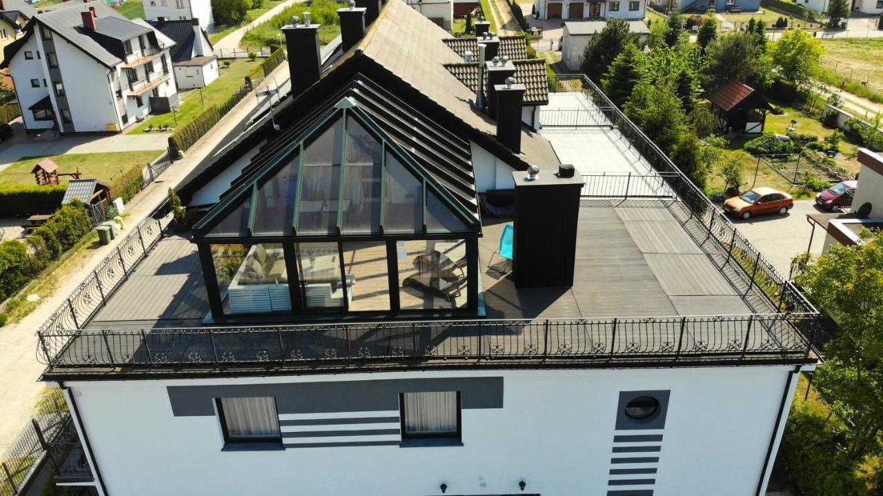 Koral Hotell Chłapowo Exteriör bild