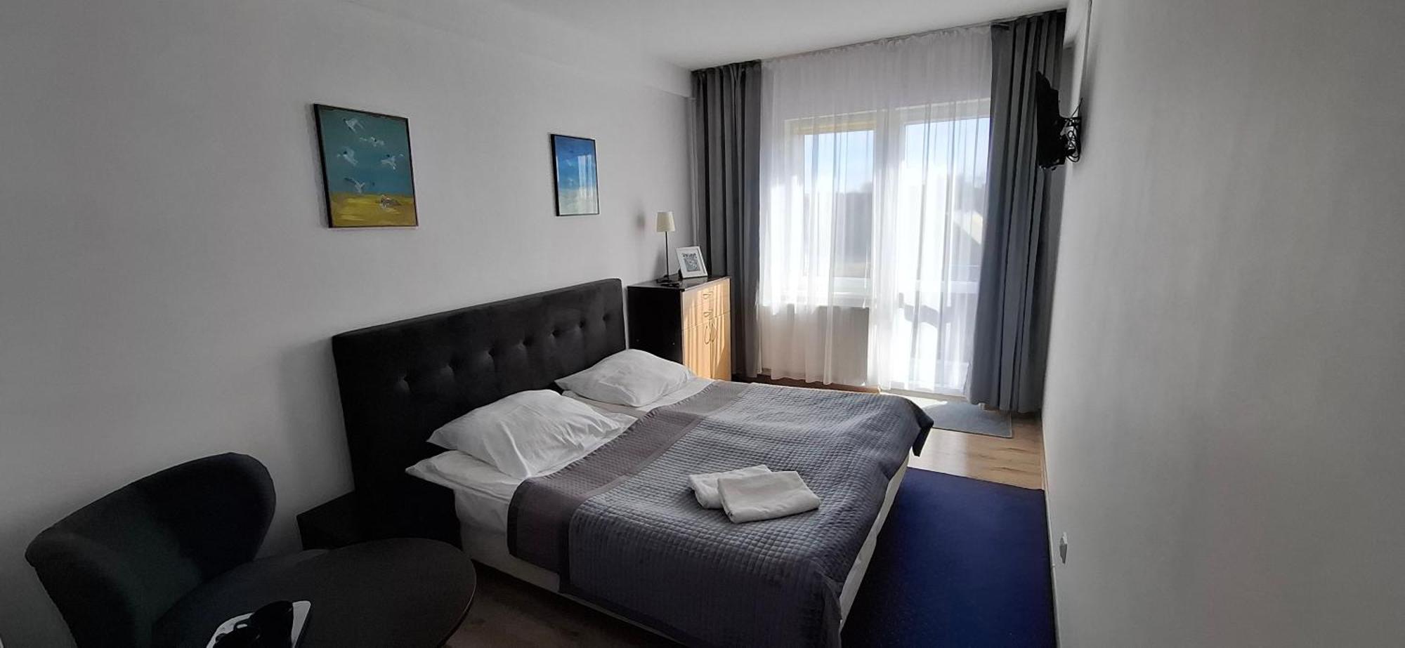 Koral Hotell Chłapowo Exteriör bild