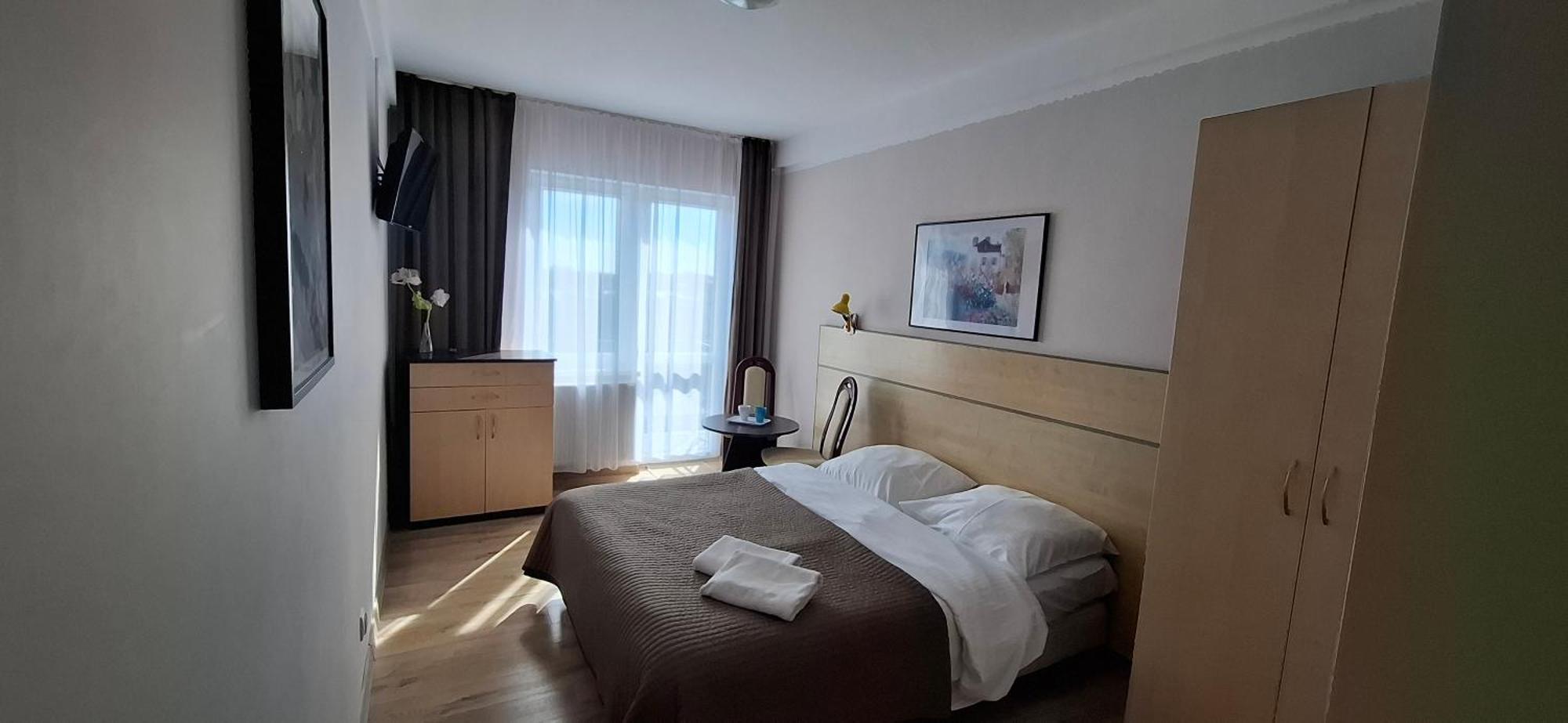 Koral Hotell Chłapowo Exteriör bild