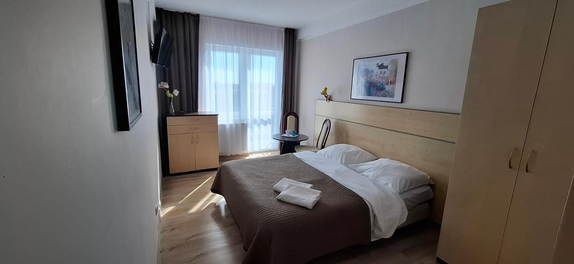 Koral Hotell Chłapowo Exteriör bild