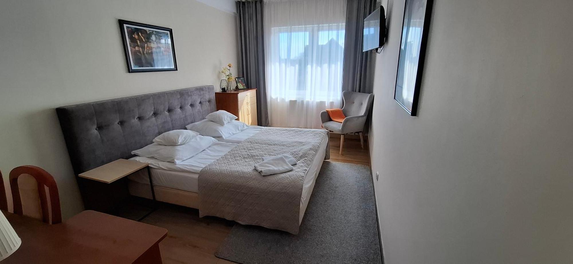 Koral Hotell Chłapowo Exteriör bild